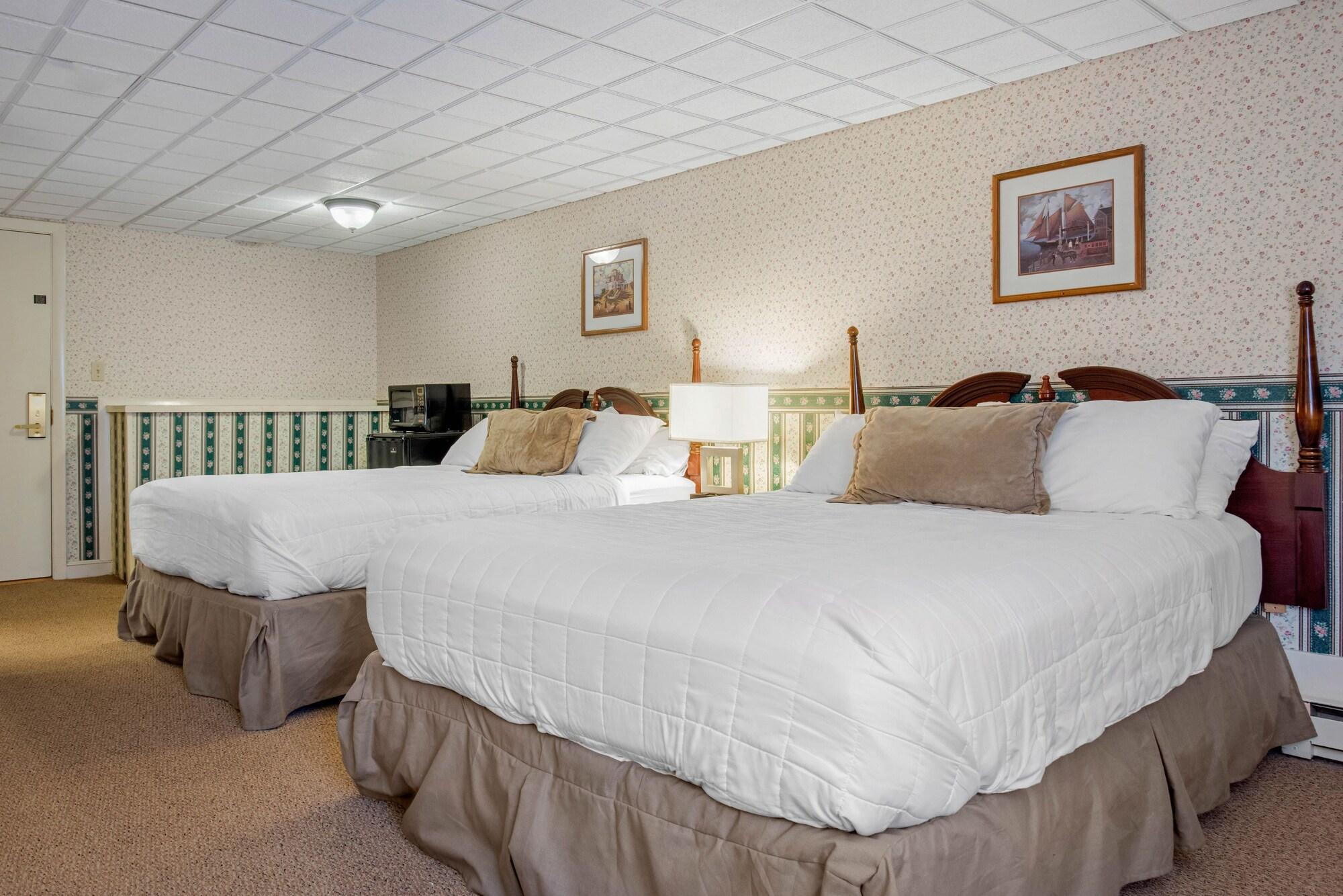 קיטרי Coachman Inn מראה חיצוני תמונה