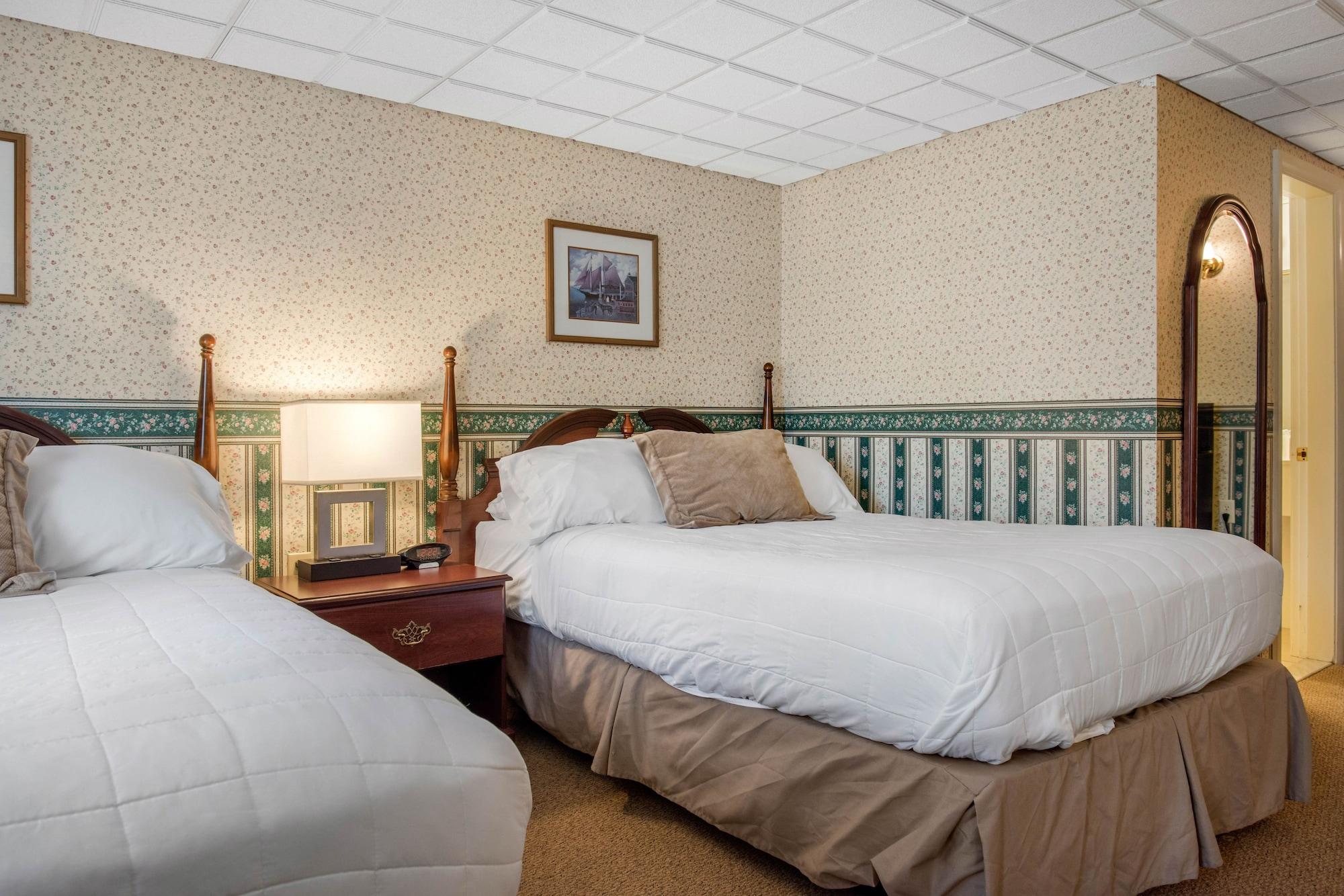 קיטרי Coachman Inn מראה חיצוני תמונה